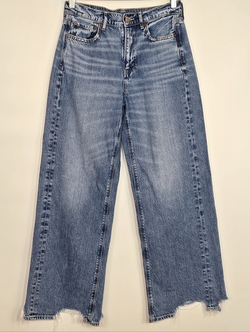 American Eagle Super High Rise Baggy Wide Leg Jeans Distressed Hem 4 Regular